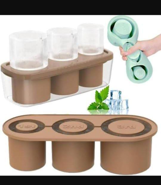 Ice tray with box