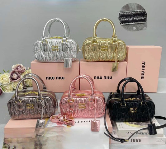 Miu Miu  Glamorous Grace mini handbag (15 to 20)